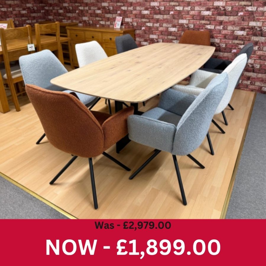 Bellagio Oval Dining Table + 8 Uno Dining Chairs