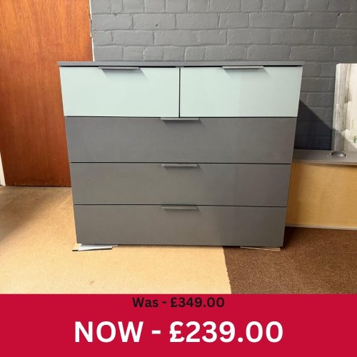 Skyla 5 Drawer Chest of Drawers