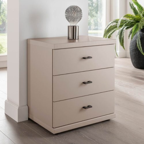 Cairns 3 Drawer Bedside Table Pebble Grey